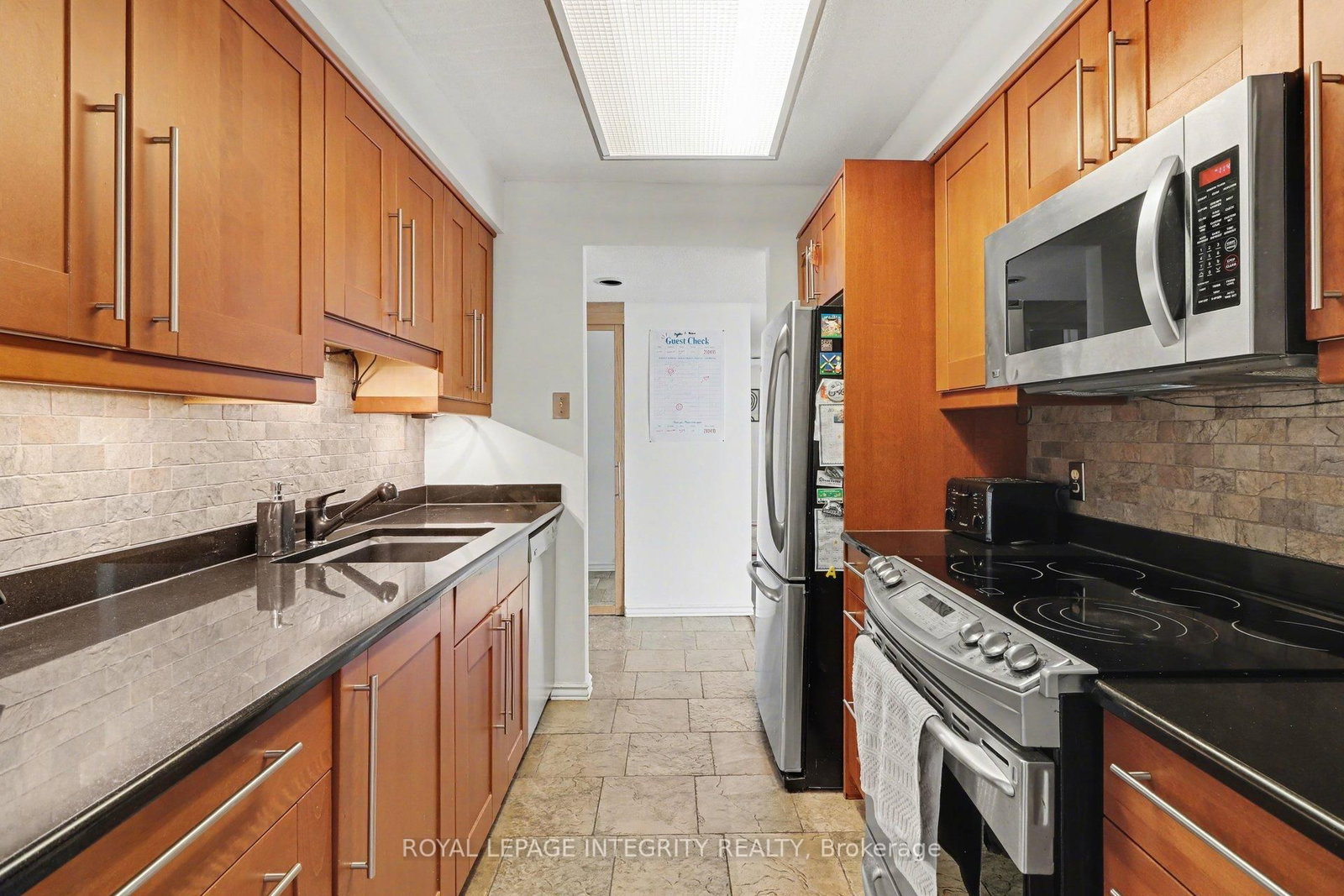 470 Laurier Avenue W, Unit PH2104 - Photo 6