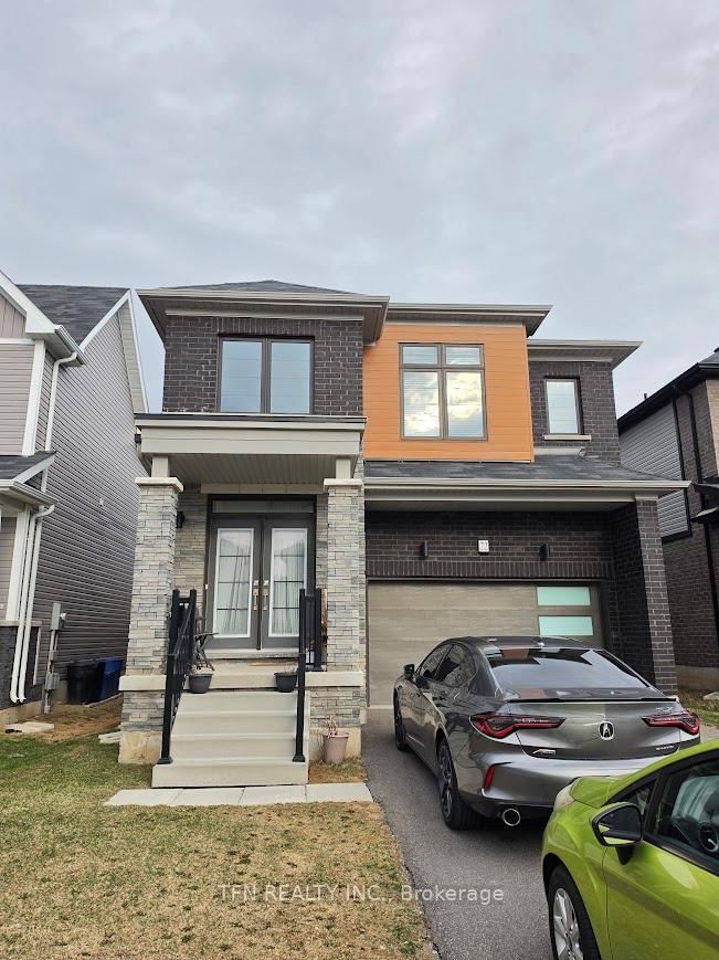 home for lease on 22 Charm Place N