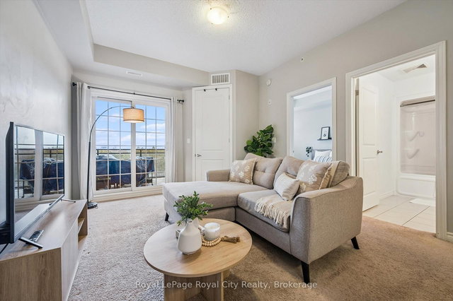 429 - 1077 Gordon Street