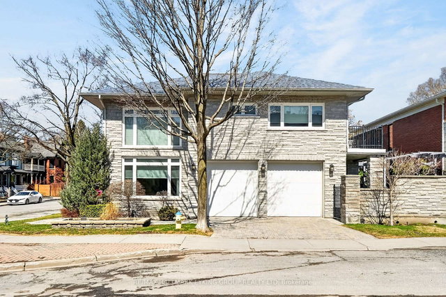 121 Macdonald Street