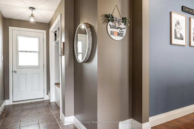 86 Nelson St, West Perth, N0K 1N0 | Image 3