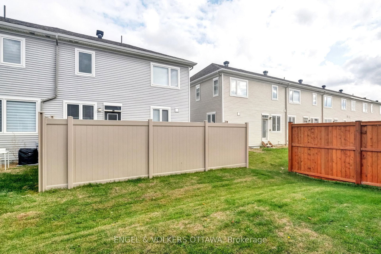 305 Lamarche Avenue - Photo 30