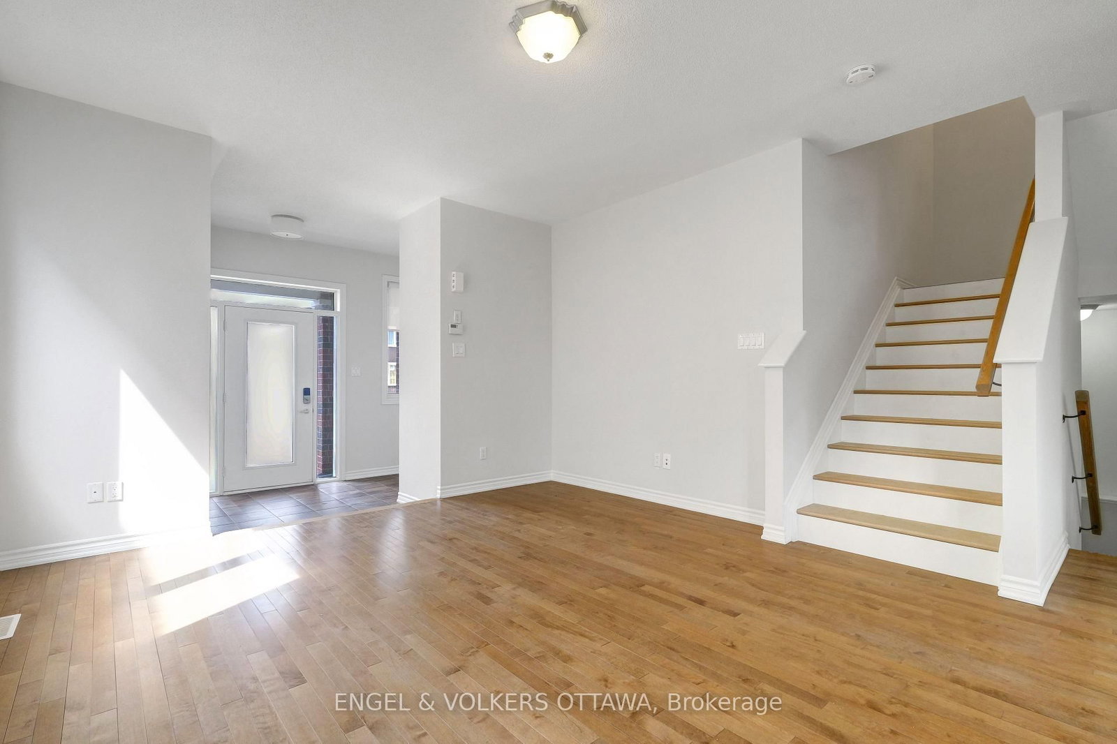 305 Lamarche Avenue - Photo 5