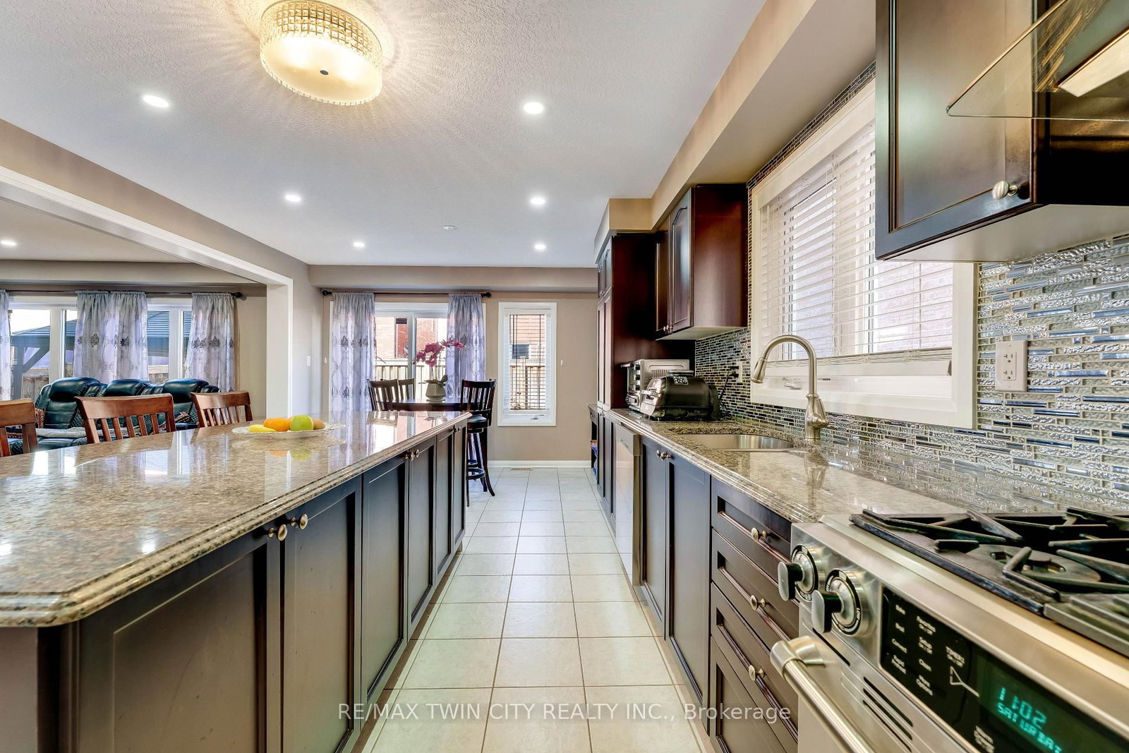 334 Apple Hill Crescent - Photo 9