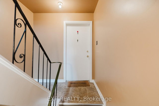 847 Pinewood Crescent