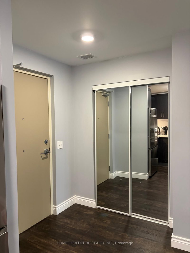 519 - 1489 Banwell Rd, Windsor, N8P 0G4 | Image 2