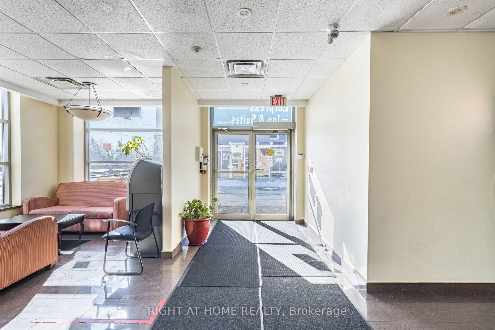 5951 Clark Avenue - Photo 27