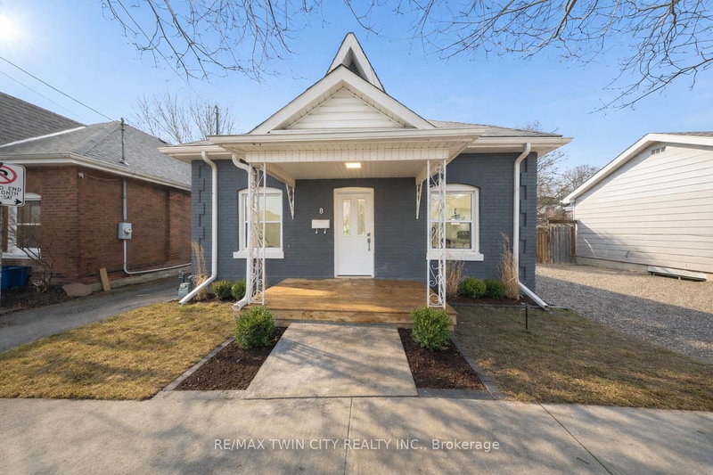 8 Main St, Brantford, N3R 3X2 | Image 2