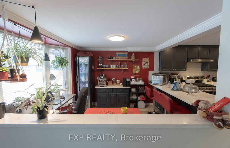 1108 Grenoble Cres, Ottawa, K1C 2C6 | Image 2