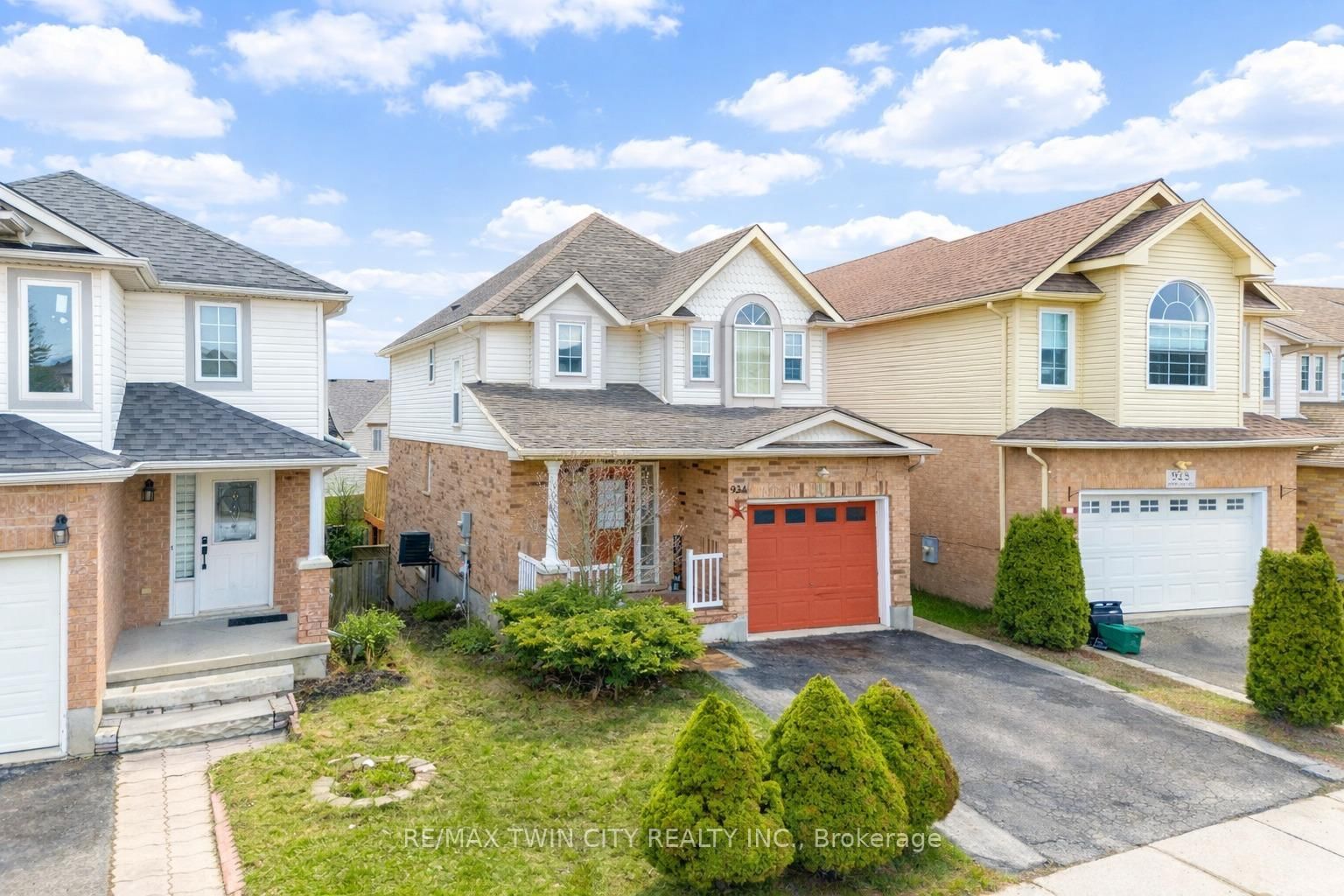 924 Copper Leaf Crescent - Photo 2