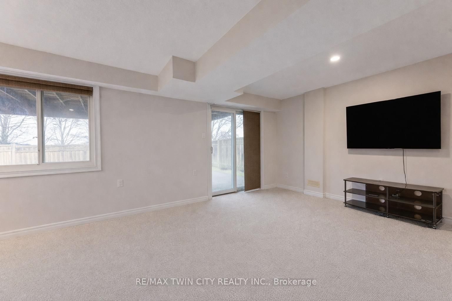 924 Copper Leaf Crescent - Photo 27