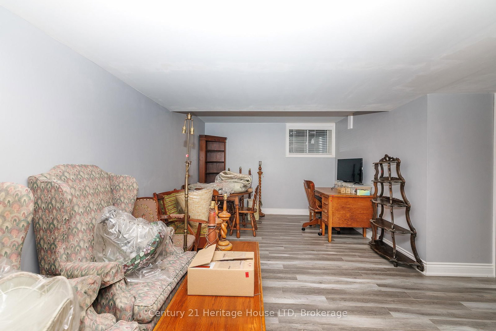 Detached House for sale at 3709 Mathewson Avenue, Fort Erie, Ontario, L0S 1B0 - Crystal Beach - MLS: X13003172