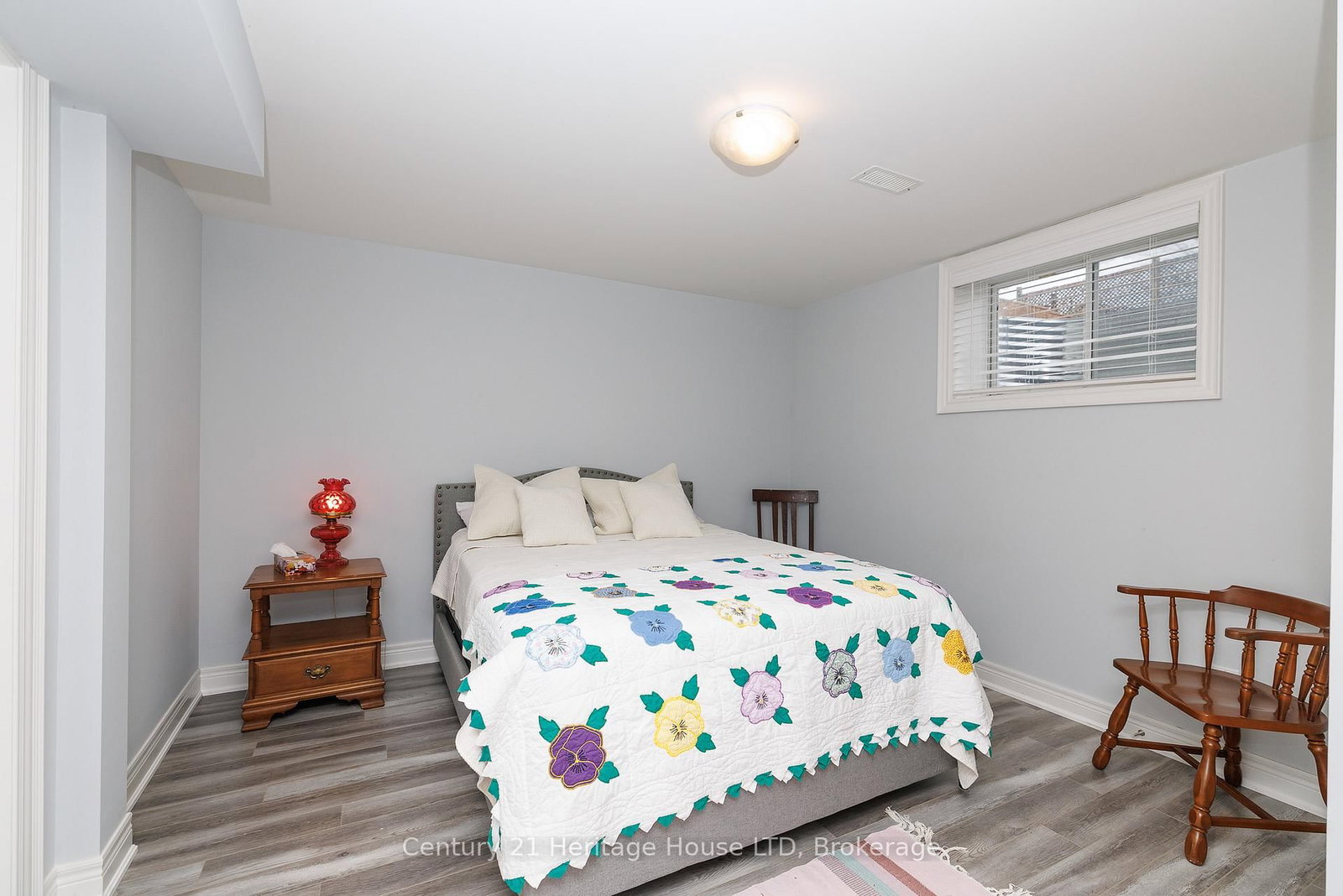 Detached House for sale at 3709 Mathewson Avenue, Fort Erie, Ontario, L0S 1B0 - Crystal Beach - MLS: X13003172