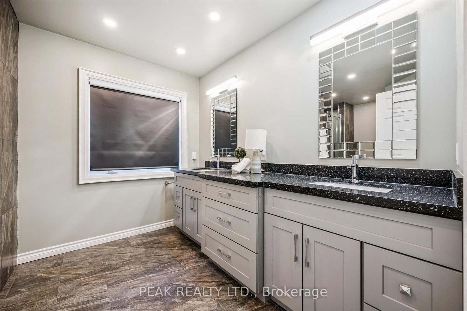 120 Lorraine Avenue - Photo 18