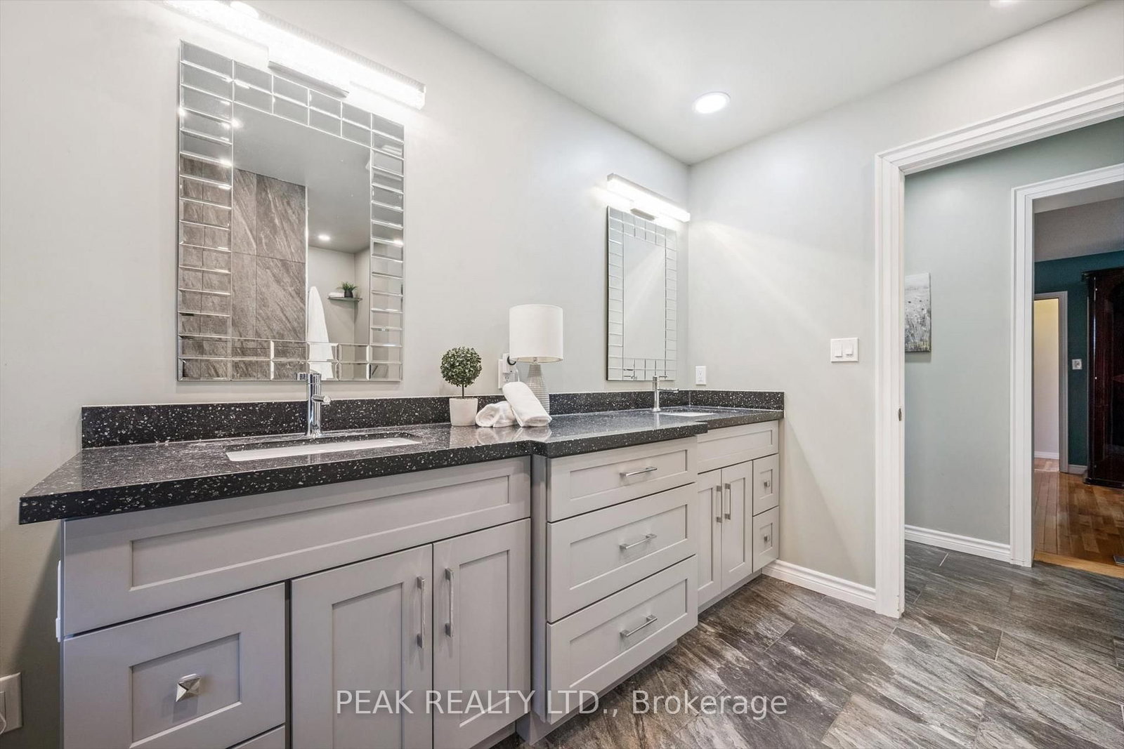 120 Lorraine Avenue - Photo 20