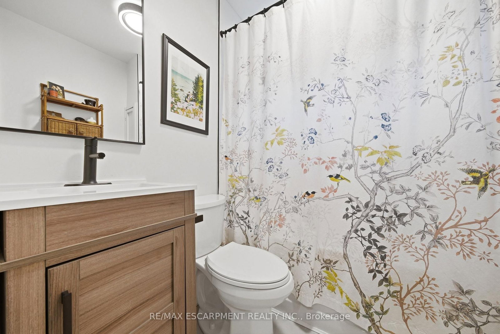 Detached House for sale at 752 Ninth Avenue, Hamilton, Ontario, L8T 2A6 - Hampton Heights - MLS: X13003186