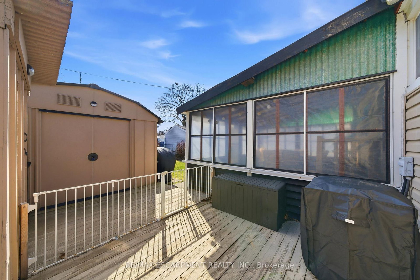 Detached House for sale at 752 Ninth Avenue, Hamilton, Ontario, L8T 2A6 - Hampton Heights - MLS: X13003186