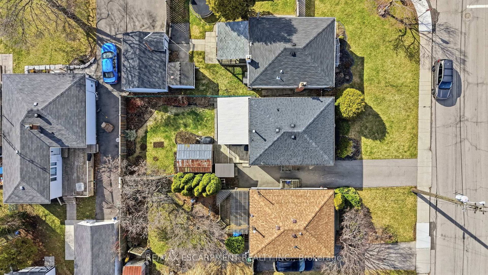 Detached House for sale at 752 Ninth Avenue, Hamilton, Ontario, L8T 2A6 - Hampton Heights - MLS: X13003186