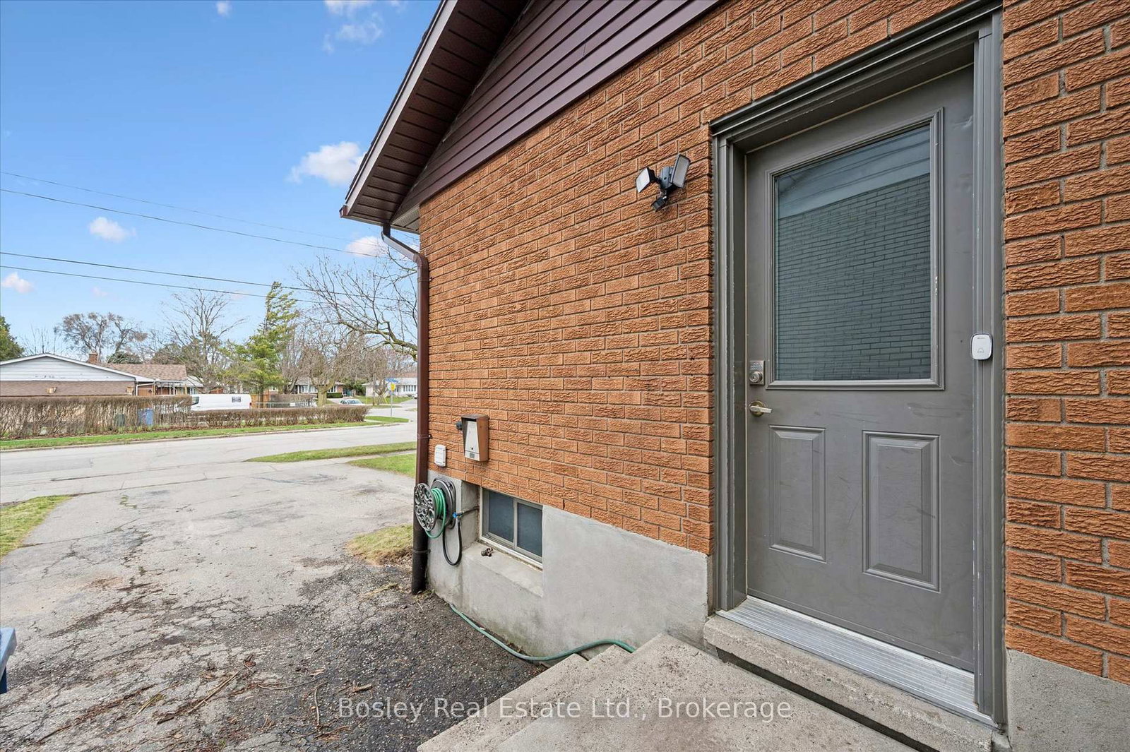 22 Delaware Avenue - Photo 23