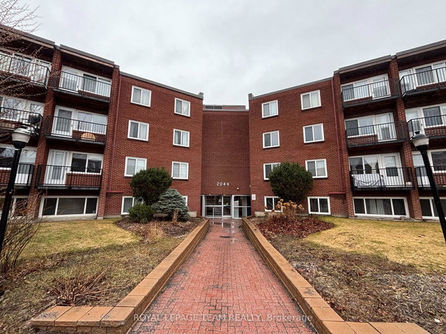 102C - 2044 ARROWSMITH Drive