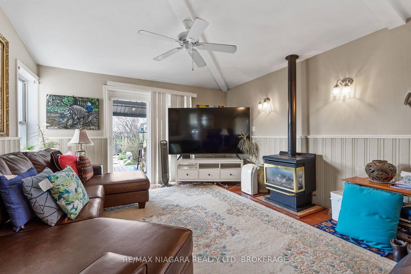 125 Windward St, St. Catharines, L2M 4C7 | Image 2