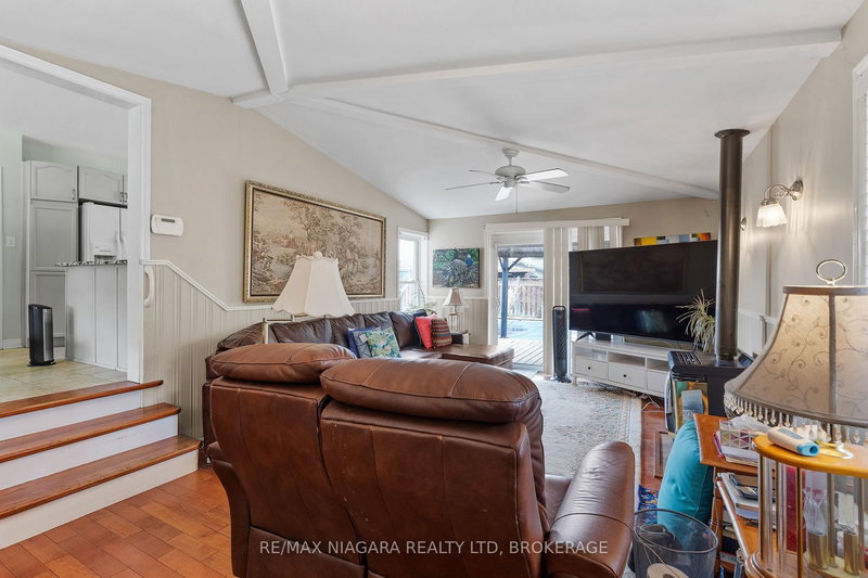 125 Windward St, St. Catharines, L2M 4C7 | Image 3
