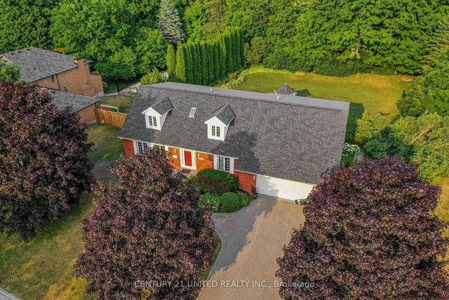 1656 Champlain Drive