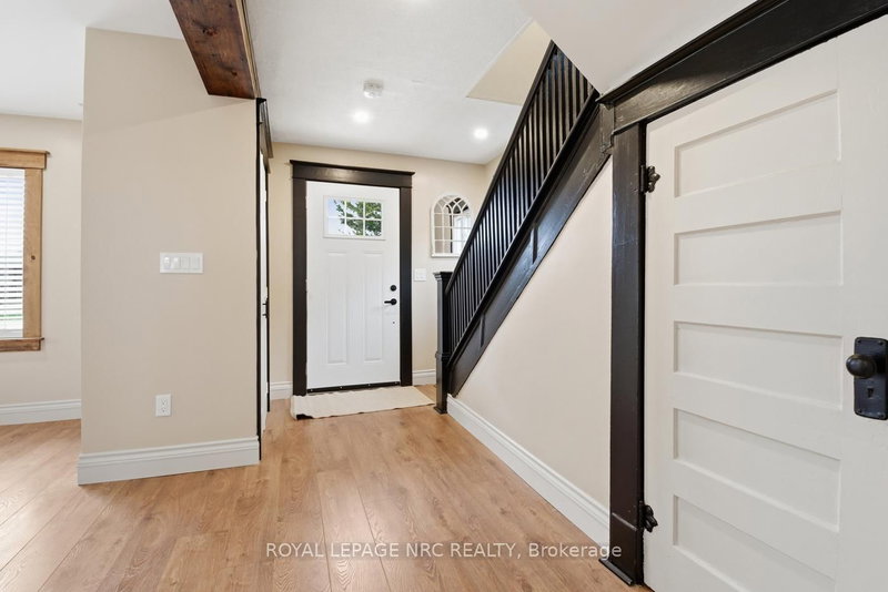 117 Humboldt Pkwy, Port Colborne, L3K 2H3 | Image 2