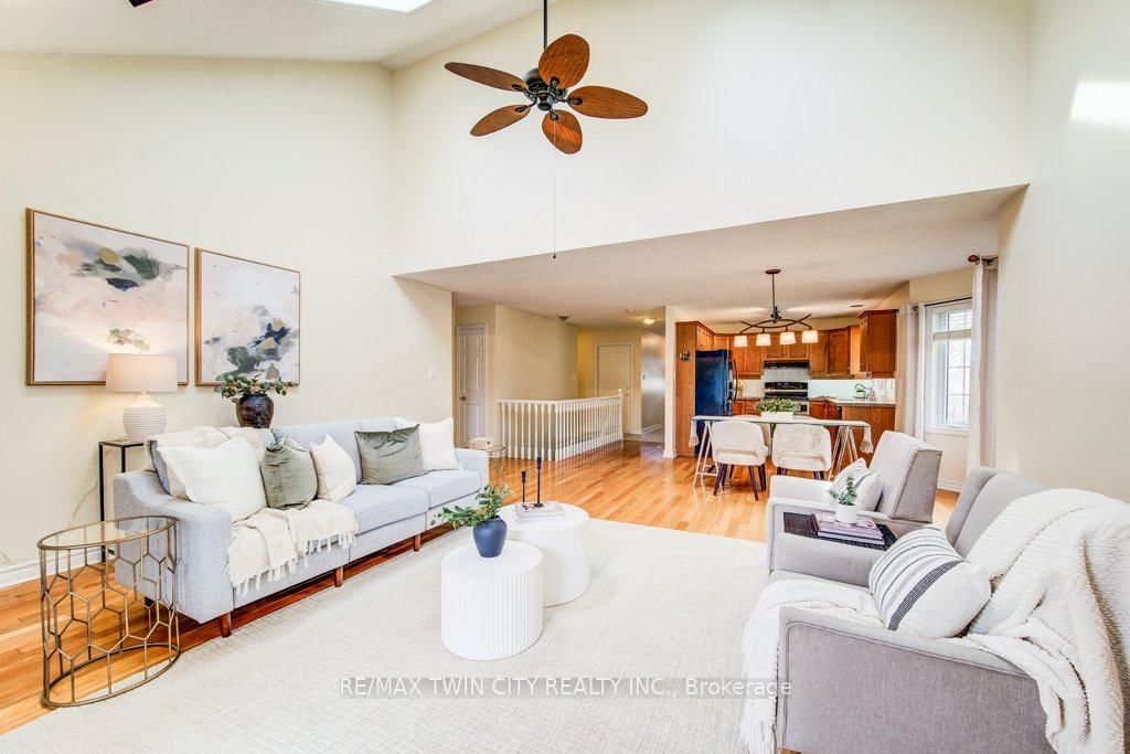 1198 Swan Street, Unit 1 - Photo 23