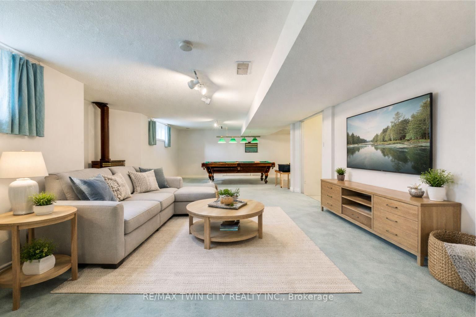 1198 Swan Street, Unit 1 - Photo 33