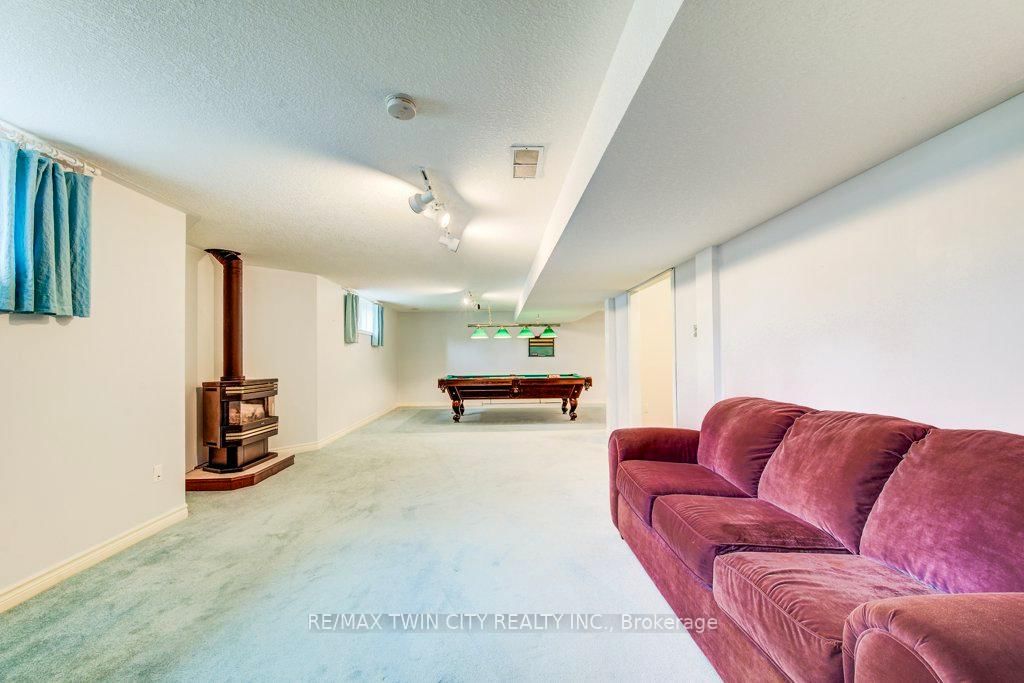 1198 Swan Street, Unit 1 - Photo 34