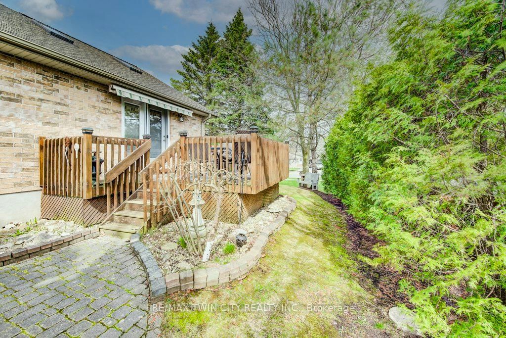 1198 Swan Street, Unit 1 - Photo 47