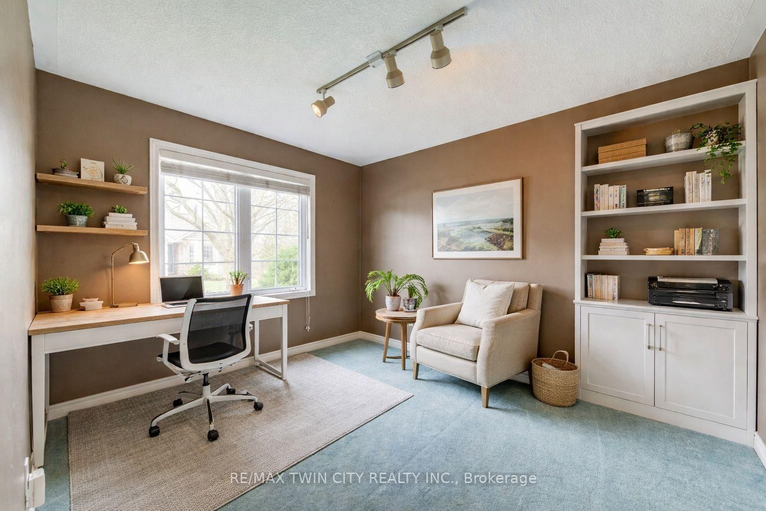 1198 Swan Street, Unit 1 - Photo 6