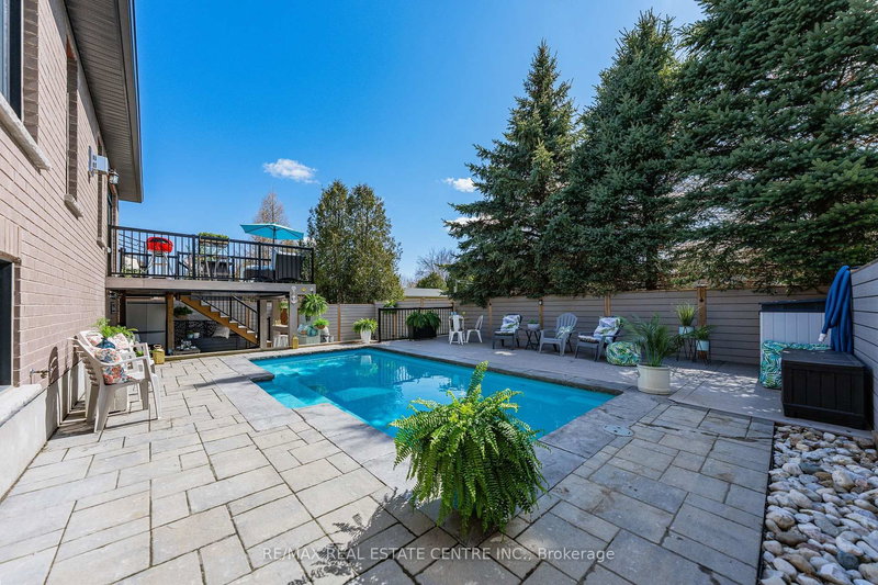 57 Cutting Dr, Centre Wellington, N0B 1S0 | Image 2