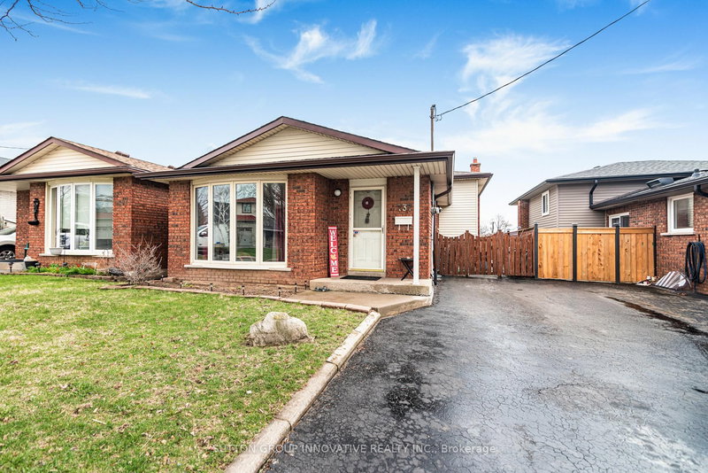 737 Upper Horning Rd, Hamilton, L9C 7R3 | Image 3