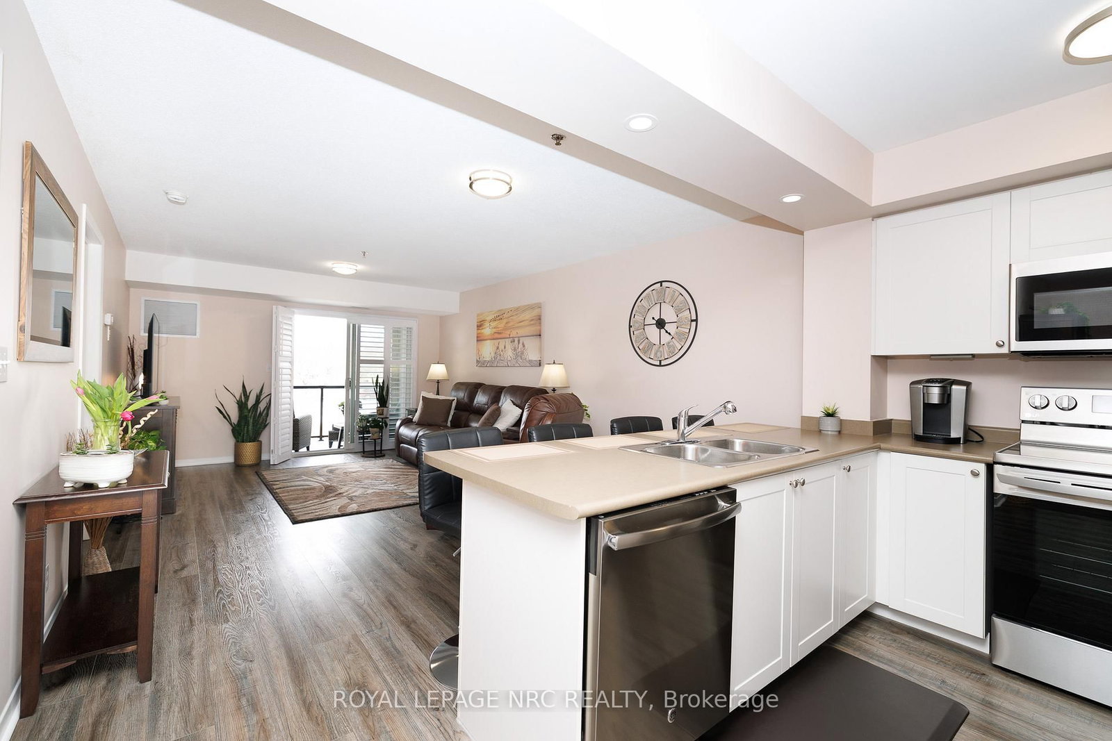 330 Prince Charles Drive S, Unit 1209 - Photo 9