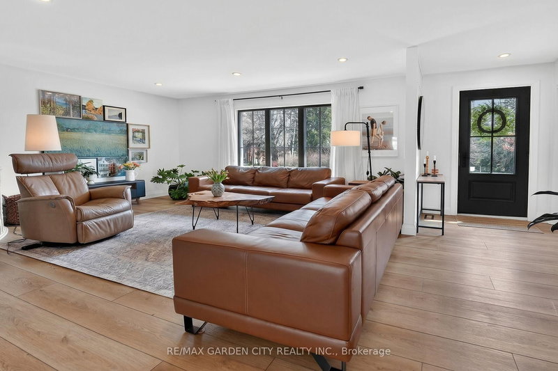 377 Canboro Rd, Pelham, L0S 1M0 | Image 2