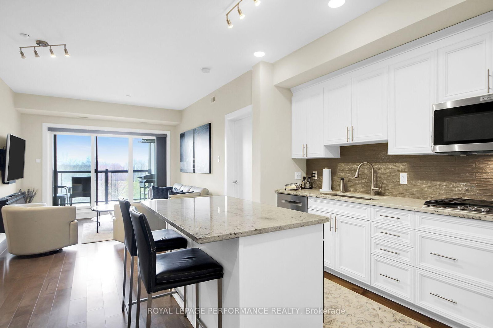 615 Longfields Drive, Unit 408 - Photo 19