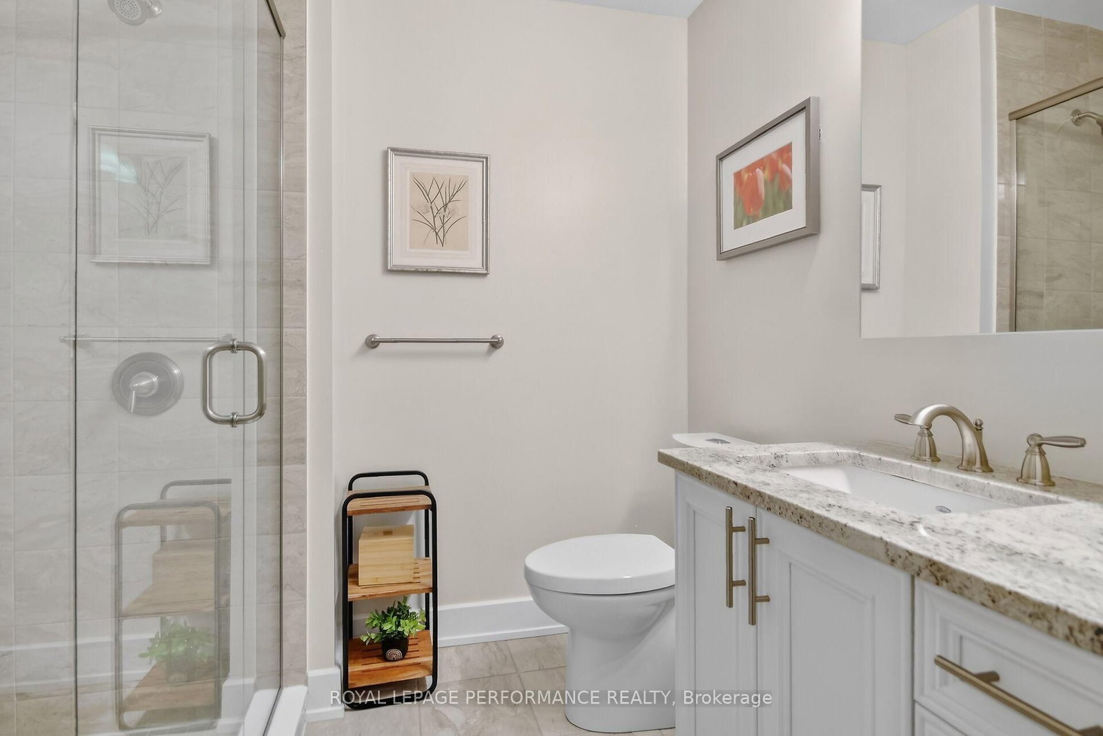 615 Longfields Drive, Unit 408 - Photo 42