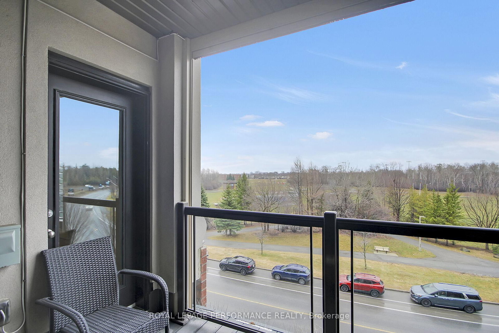 615 Longfields Drive, Unit 408 - Photo 47