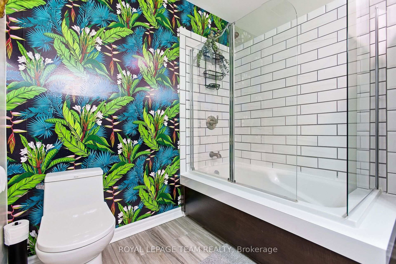 10 CORNERSTONE Private - Photo 19