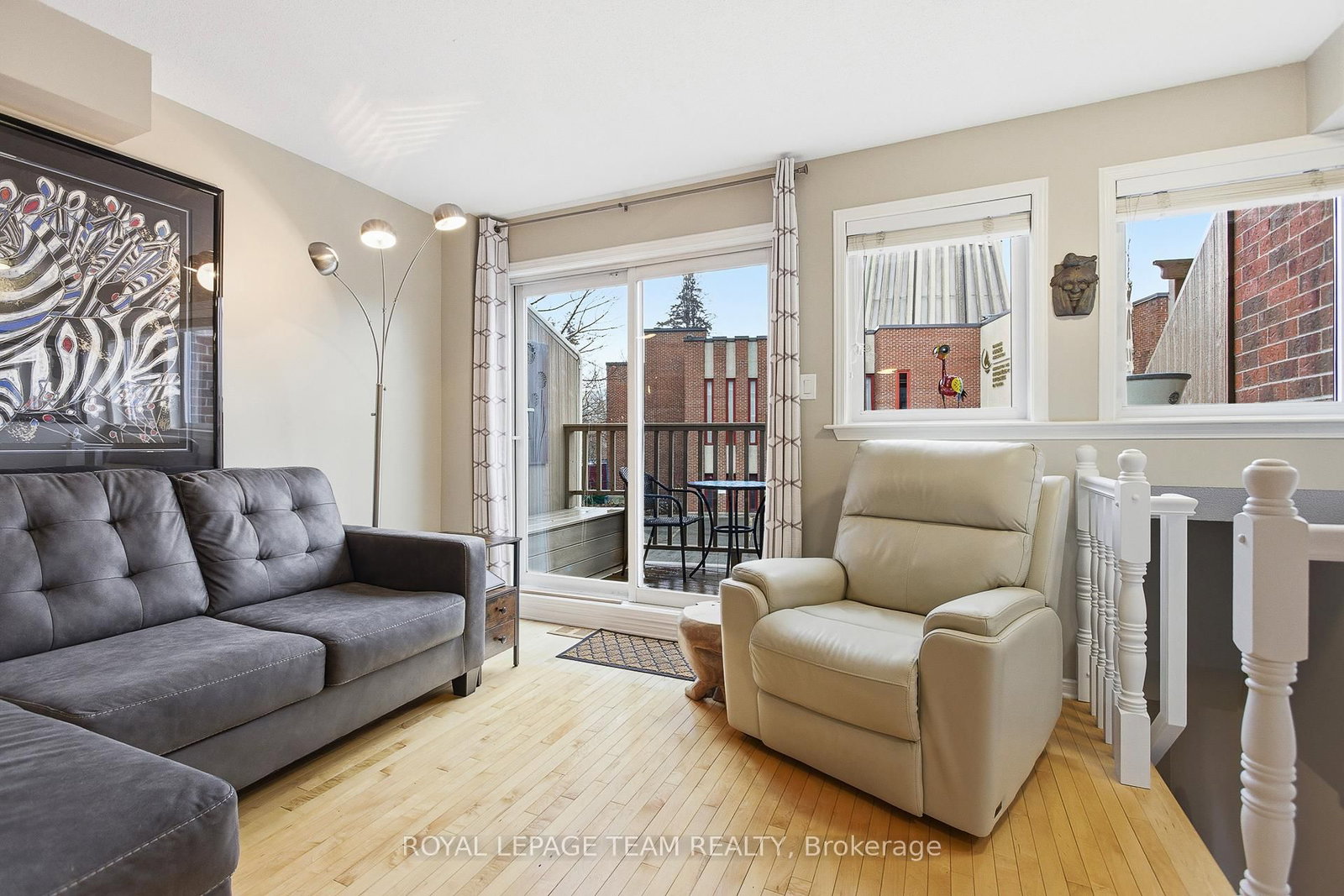 10 CORNERSTONE Private - Photo 5