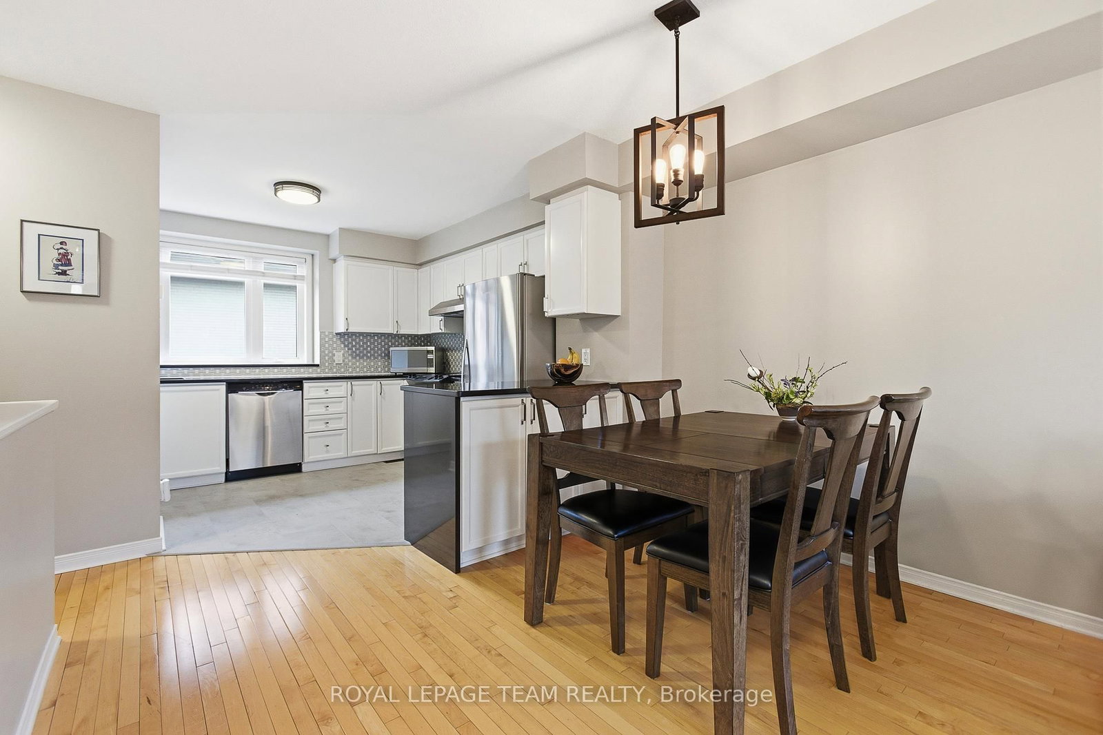 10 CORNERSTONE Private - Photo 9