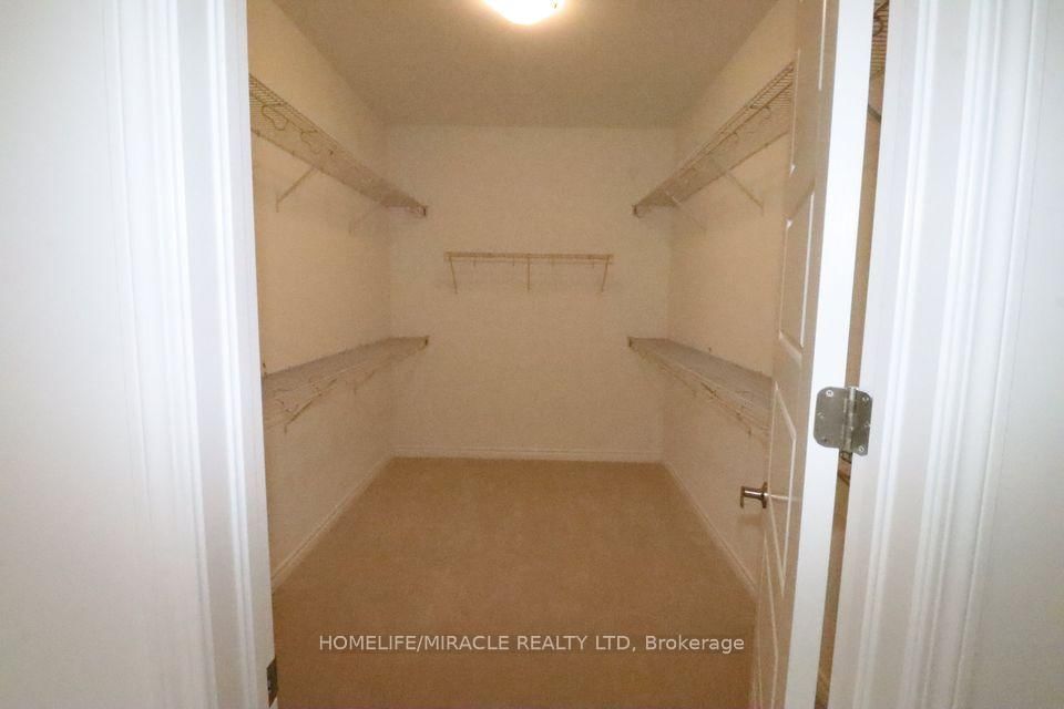 278 Forestwalk Street, Unit 2 - Photo 20