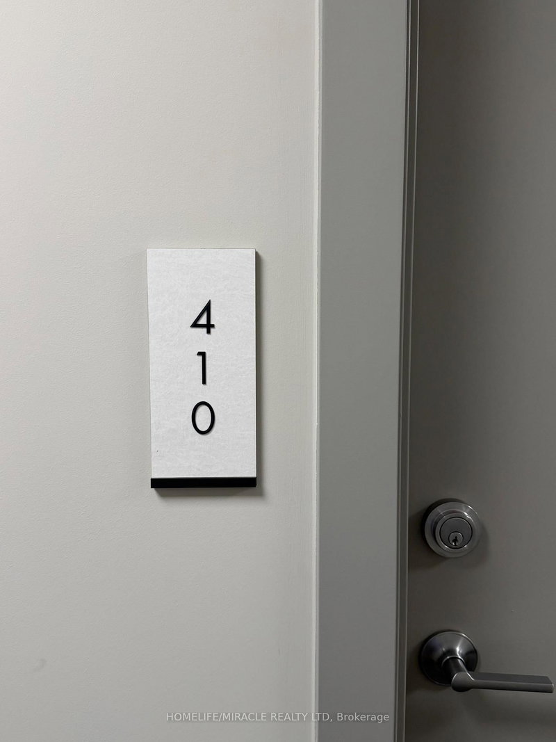 410 - 107 Roger St, Waterloo, N2J 0G3 | Image 2