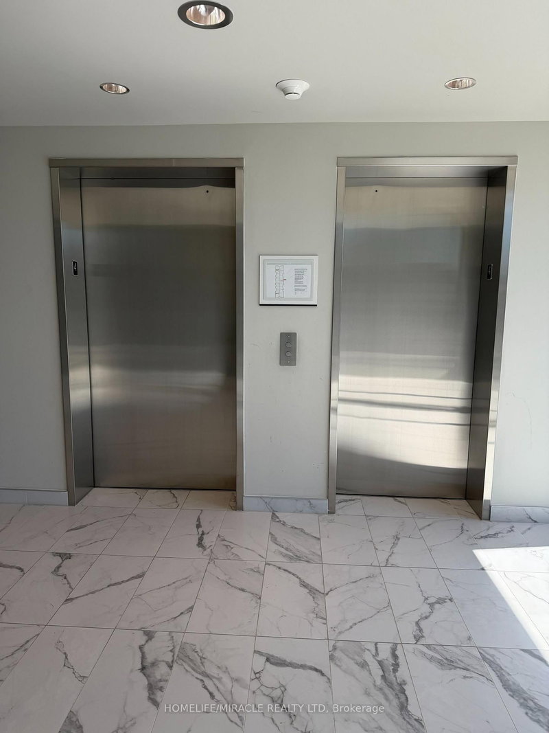 410 - 107 Roger St, Waterloo, N2J 0G3 | Image 3