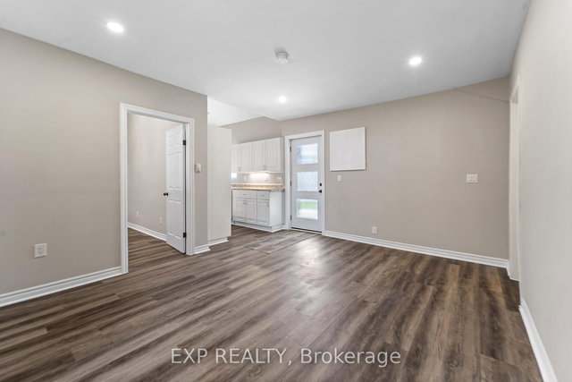 Unit A - 44 West Front Street