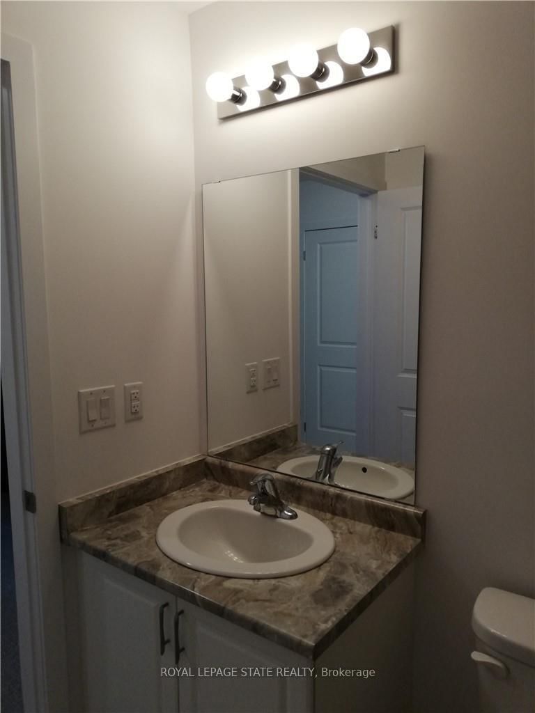 81 Robinson Street, Unit 201 - Photo 8