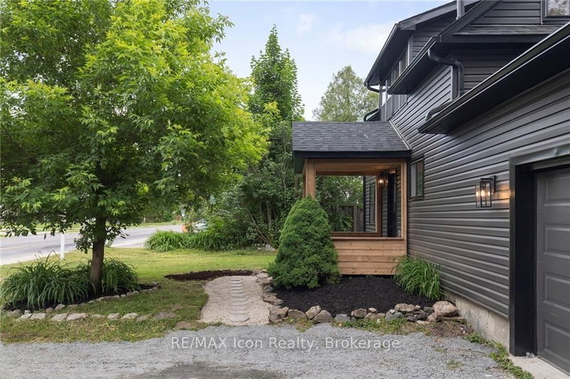 71 Taylor Rd, Bracebridge, P1L 1J5 | Image 2