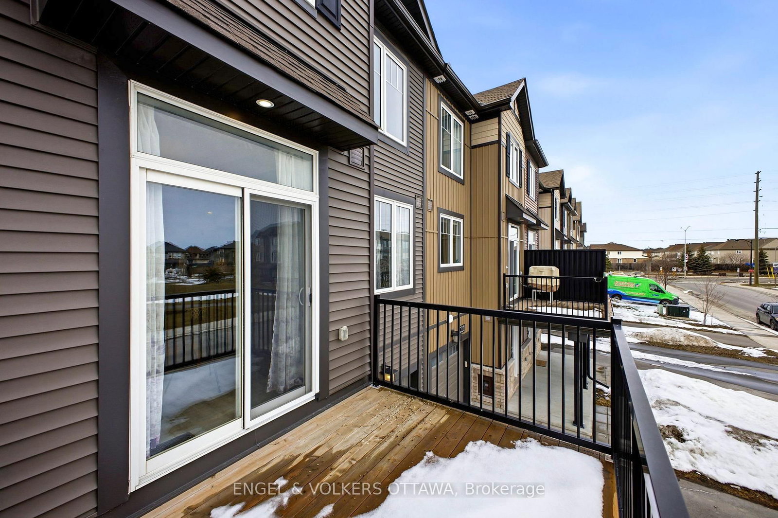 219 Liebe Terrace - Photo 16